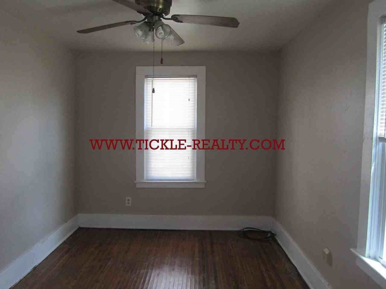 310 Meigs Street - Photo 4 of 15