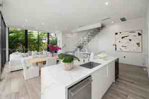 featured image of 1525 Bay Rd #1525