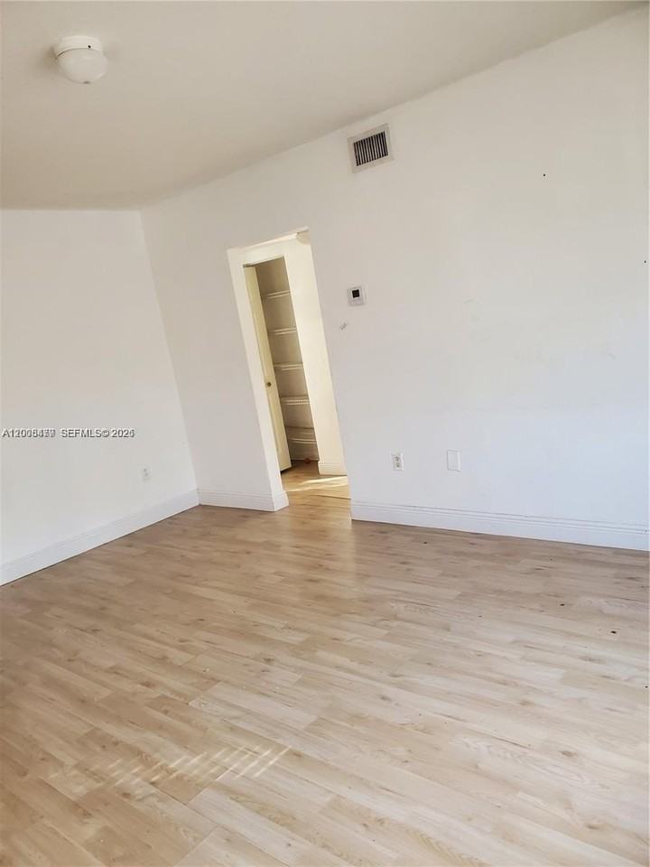 8301 Nw 4th Ave #8301B - Photo 3 of 3