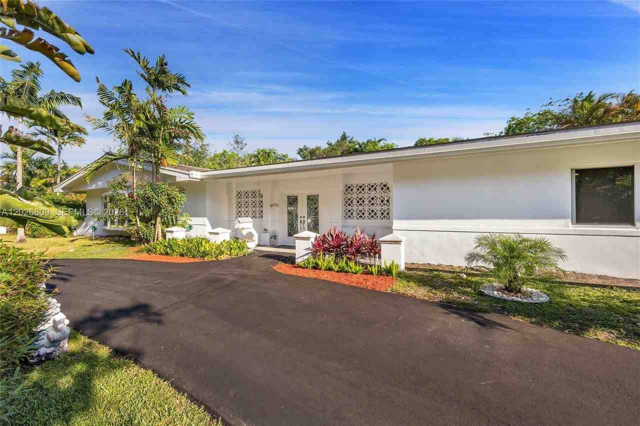 6970 Sw 124th St - Photo 3 of 22