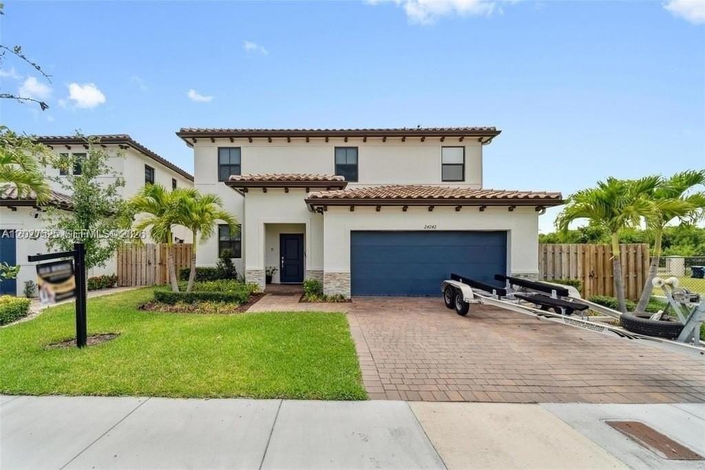 24242 Sw 119th Pl #0 - Photo 3 of 40