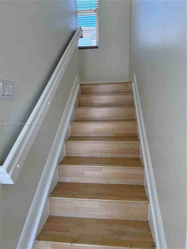 6004 Sw 8th St #2 - Photo 7 of 26