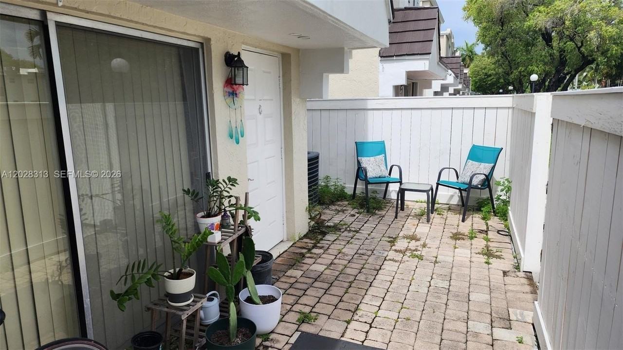 4540 Sw 68th Court Cir #48-7 - Photo 6 of 30