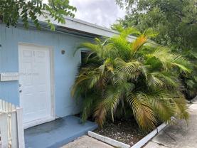 2118 N 19th Ave #1-4 - Photo 1 of 1