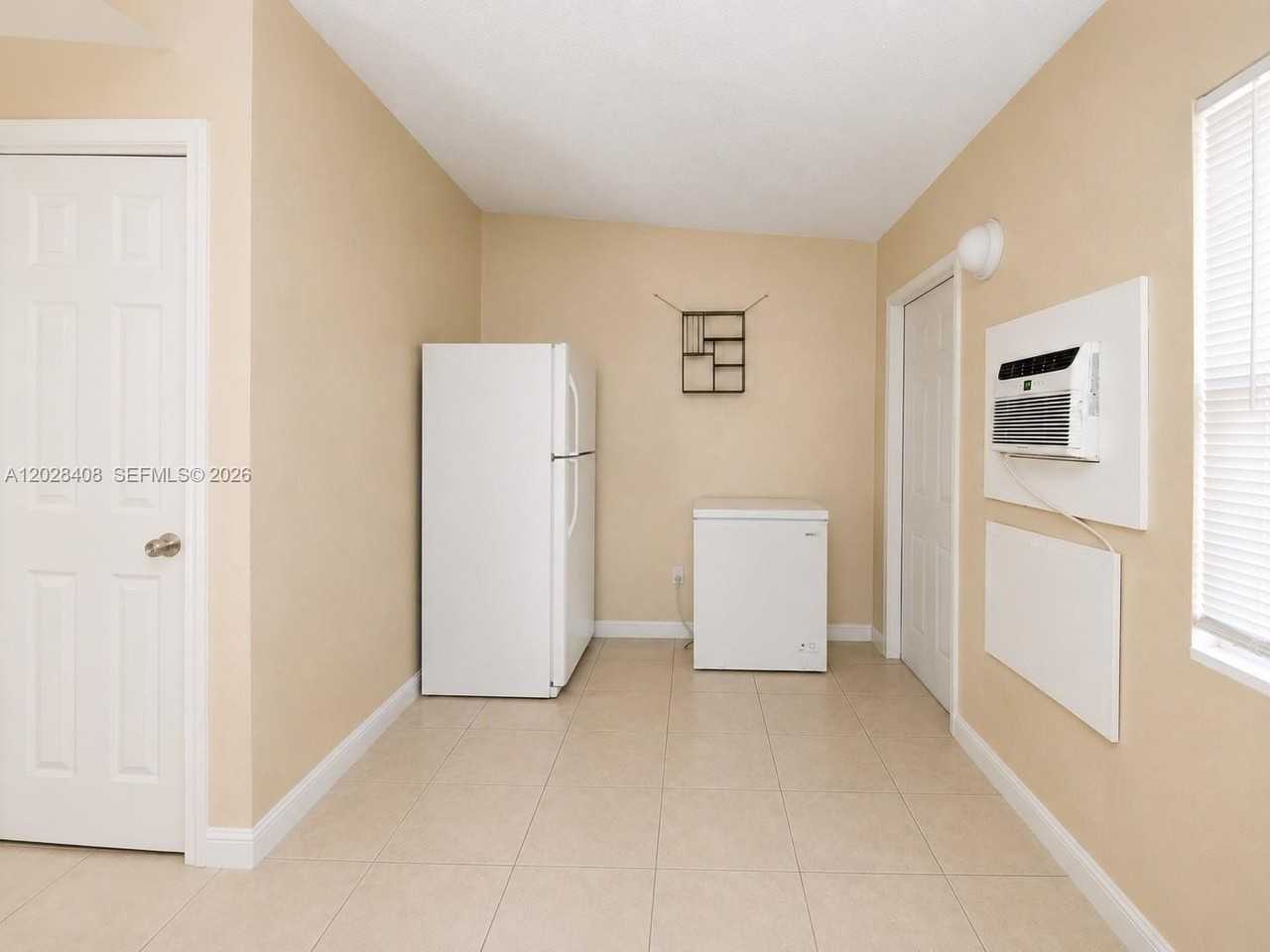 520 Sw 6th Ave #2 - Photo 6 of 9
