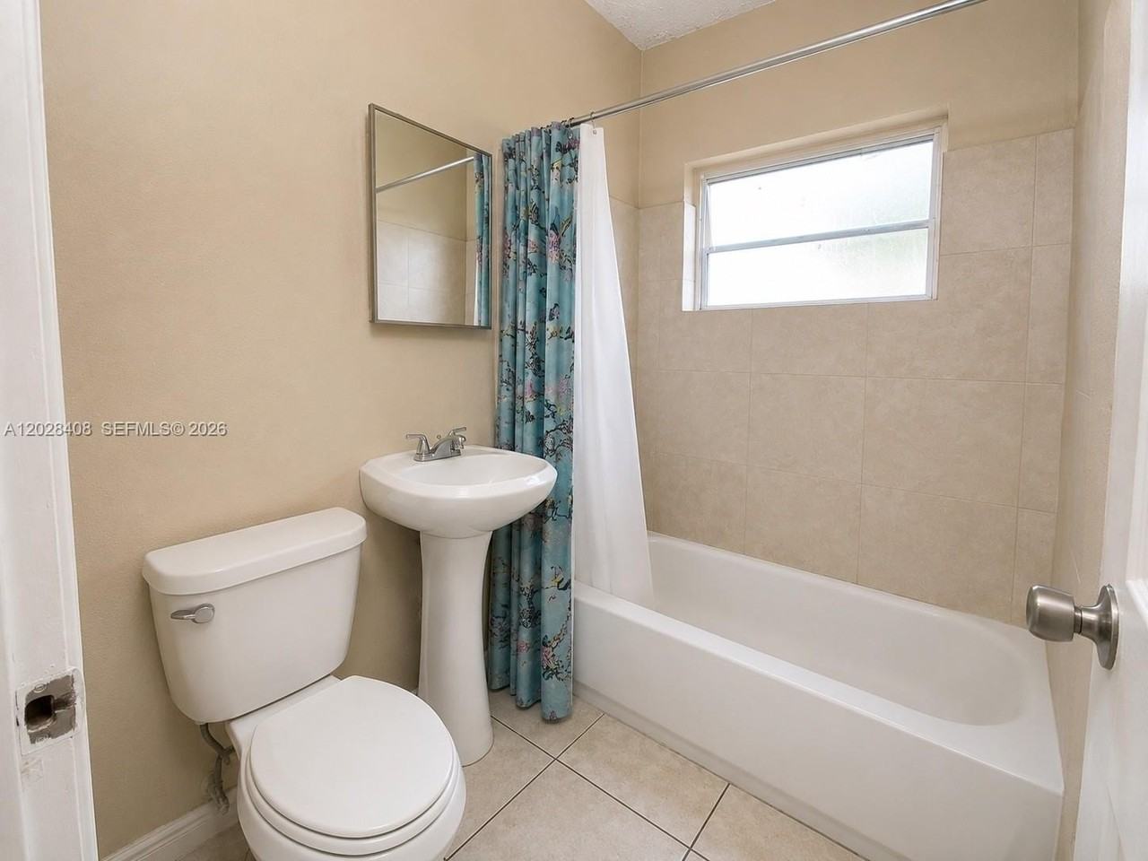 520 Sw 6th Ave #2 - Photo 7 of 9