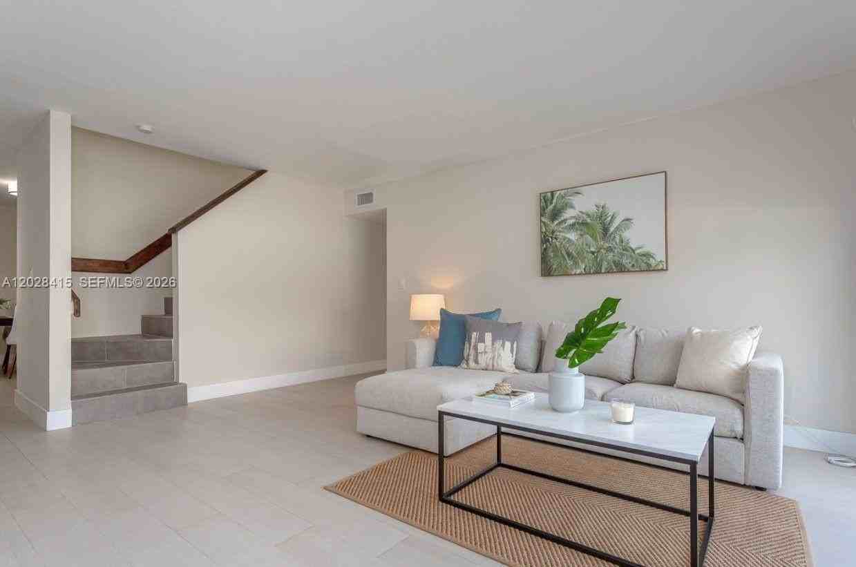 800 S Dixie Hwy 208 Hwy #208 - Photo 4 of 22