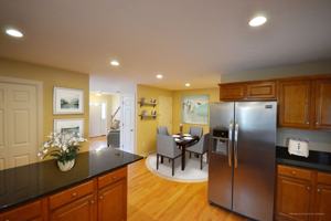 featured image of 855 Temple St