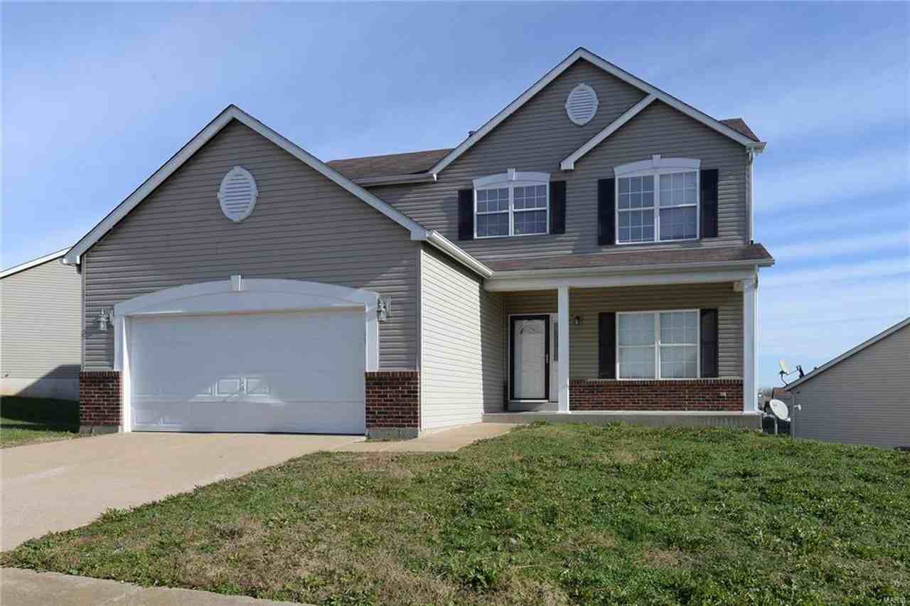 4644 Richmond Forest Dr - Photo 2 of 47