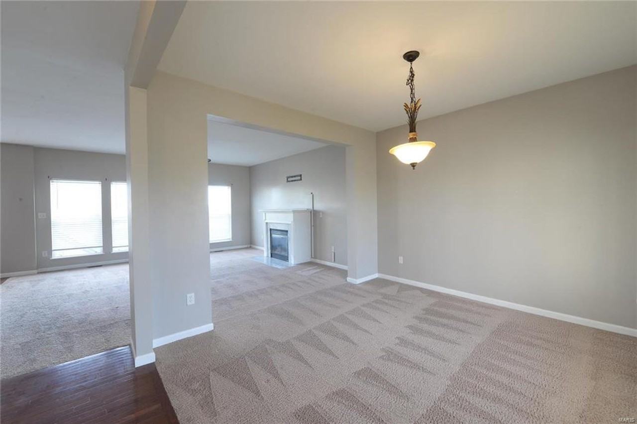 4644 Richmond Forest Dr - Photo 4 of 47