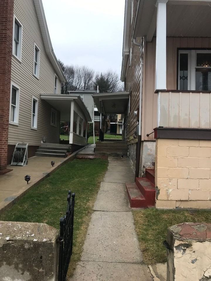 126 E High St - Photo 2 of 18