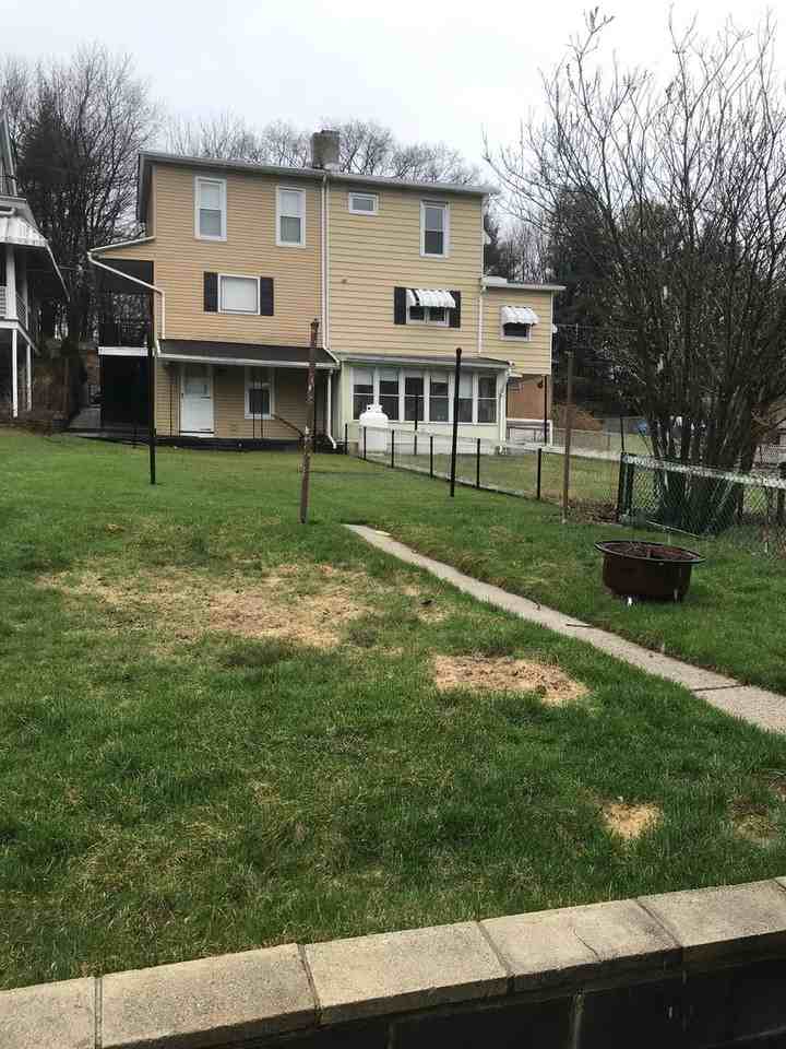 126 E High St - Photo 4 of 18