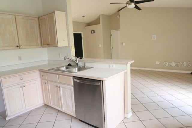 15640 Kensington Trl - Photo 2 of 12