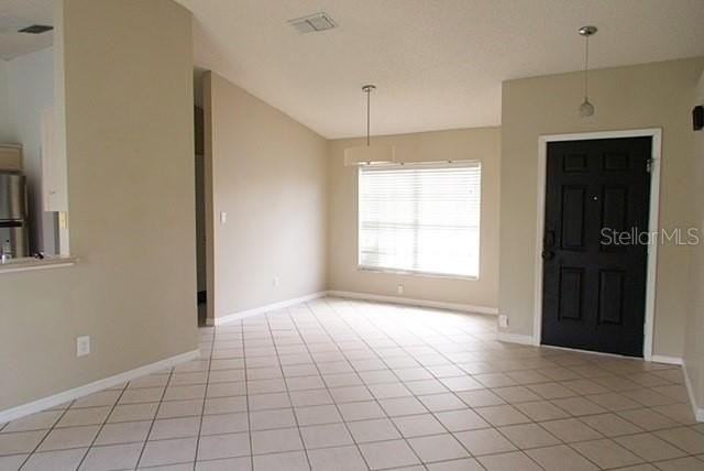 15640 Kensington Trl - Photo 5 of 12