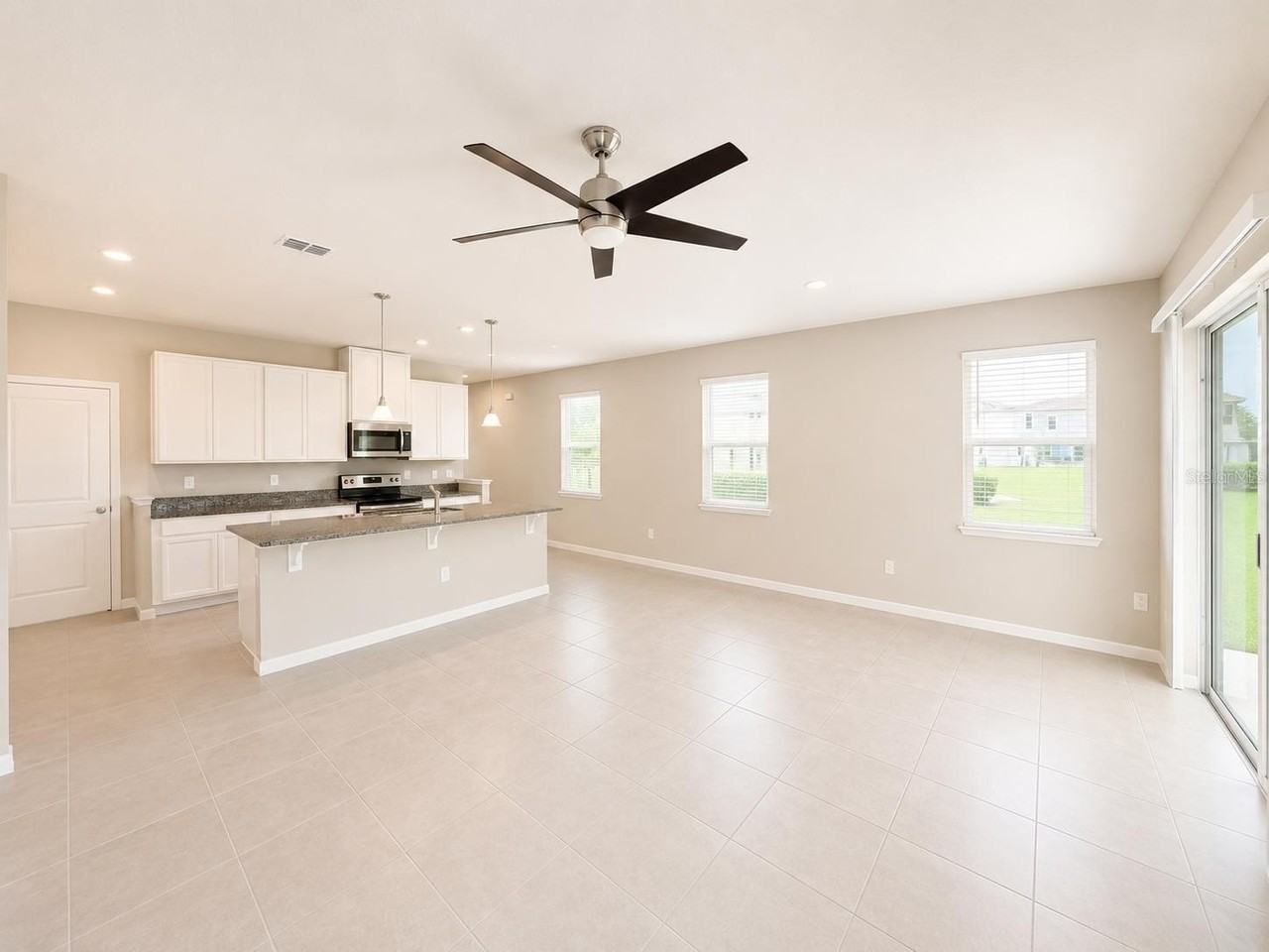 2618 Pleasant Cypress Cir - Photo 5 of 33