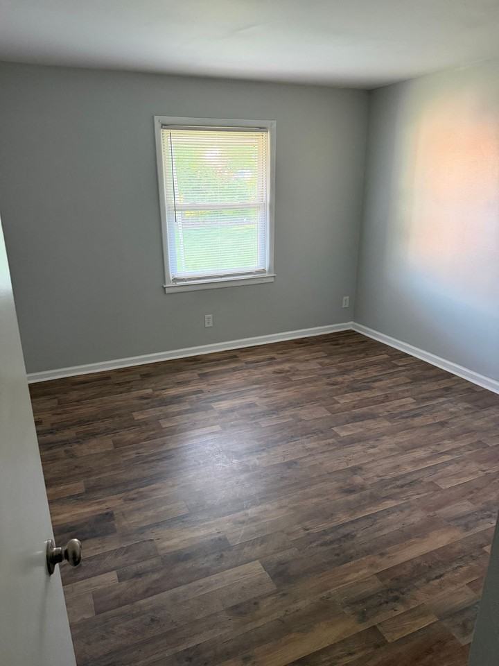 Available - Photo 4 of 10