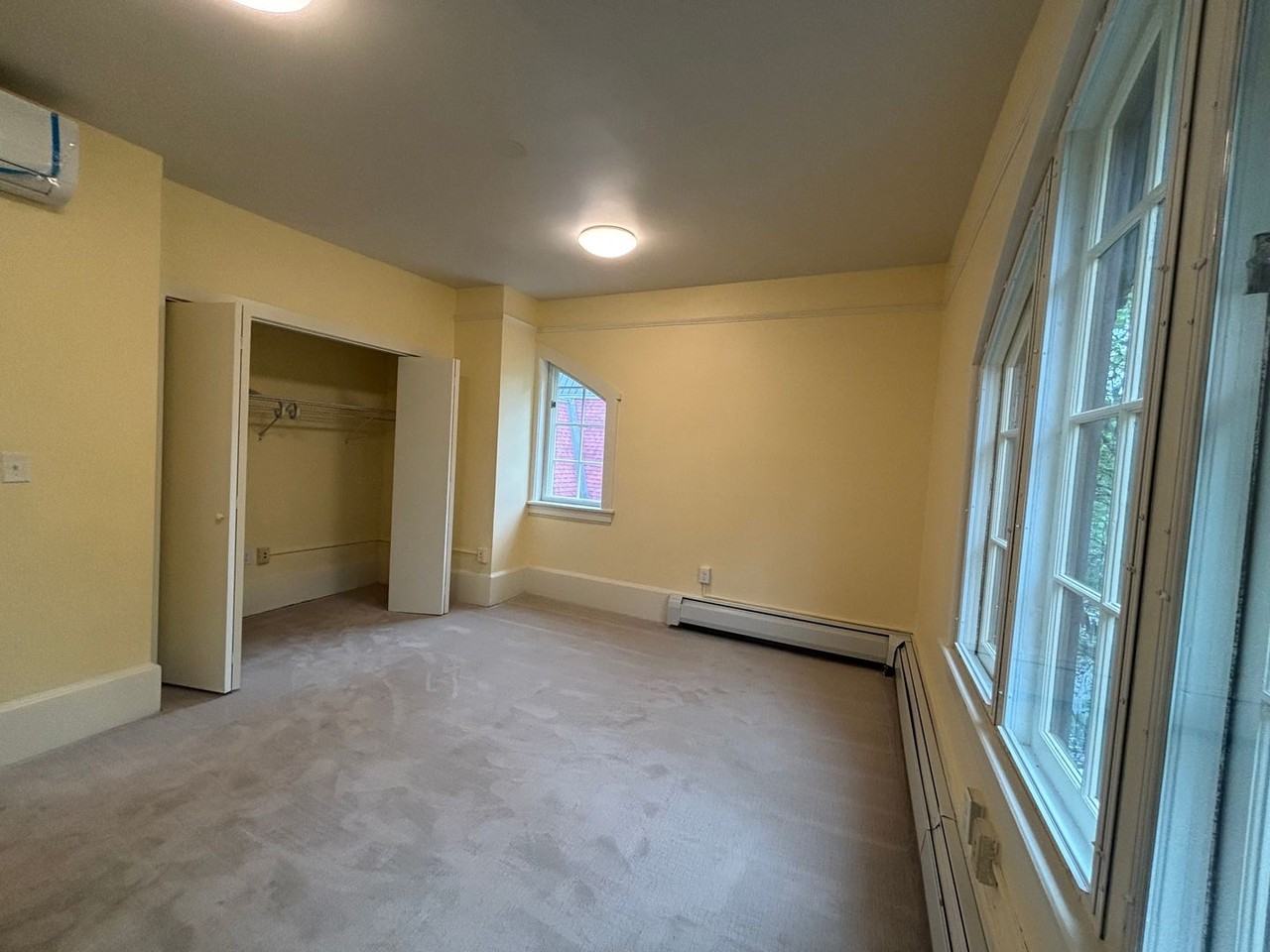 310 Montgomery Street - Photo 7 of 26