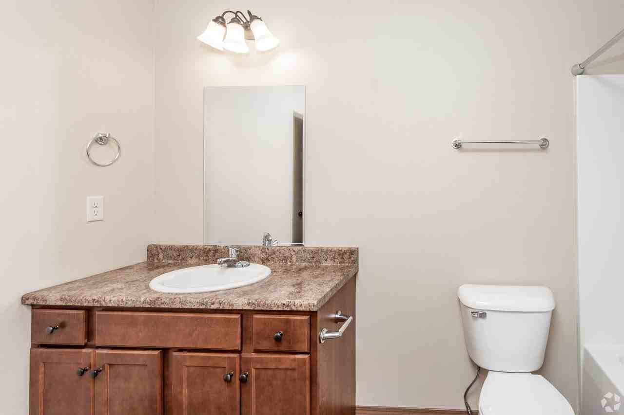 Silver Springs Townhomes - Photo 4 of 16