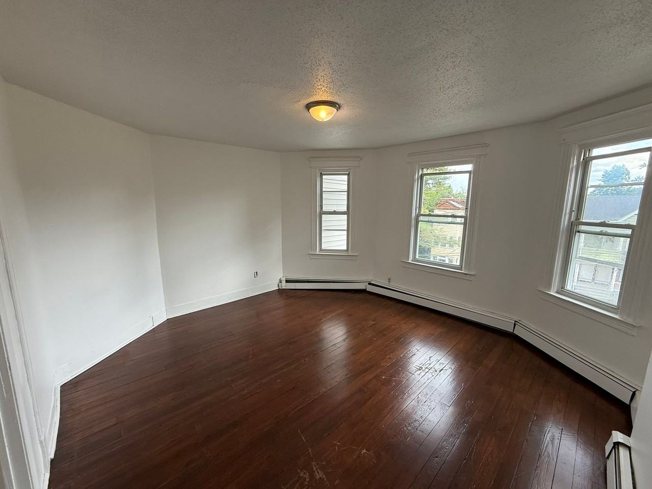 122 Shultas Pl - Photo 6 of 14