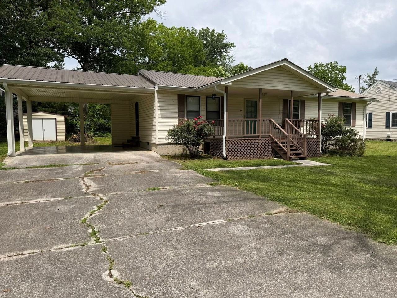 10 Morgan Cir - Photo 3 of 31