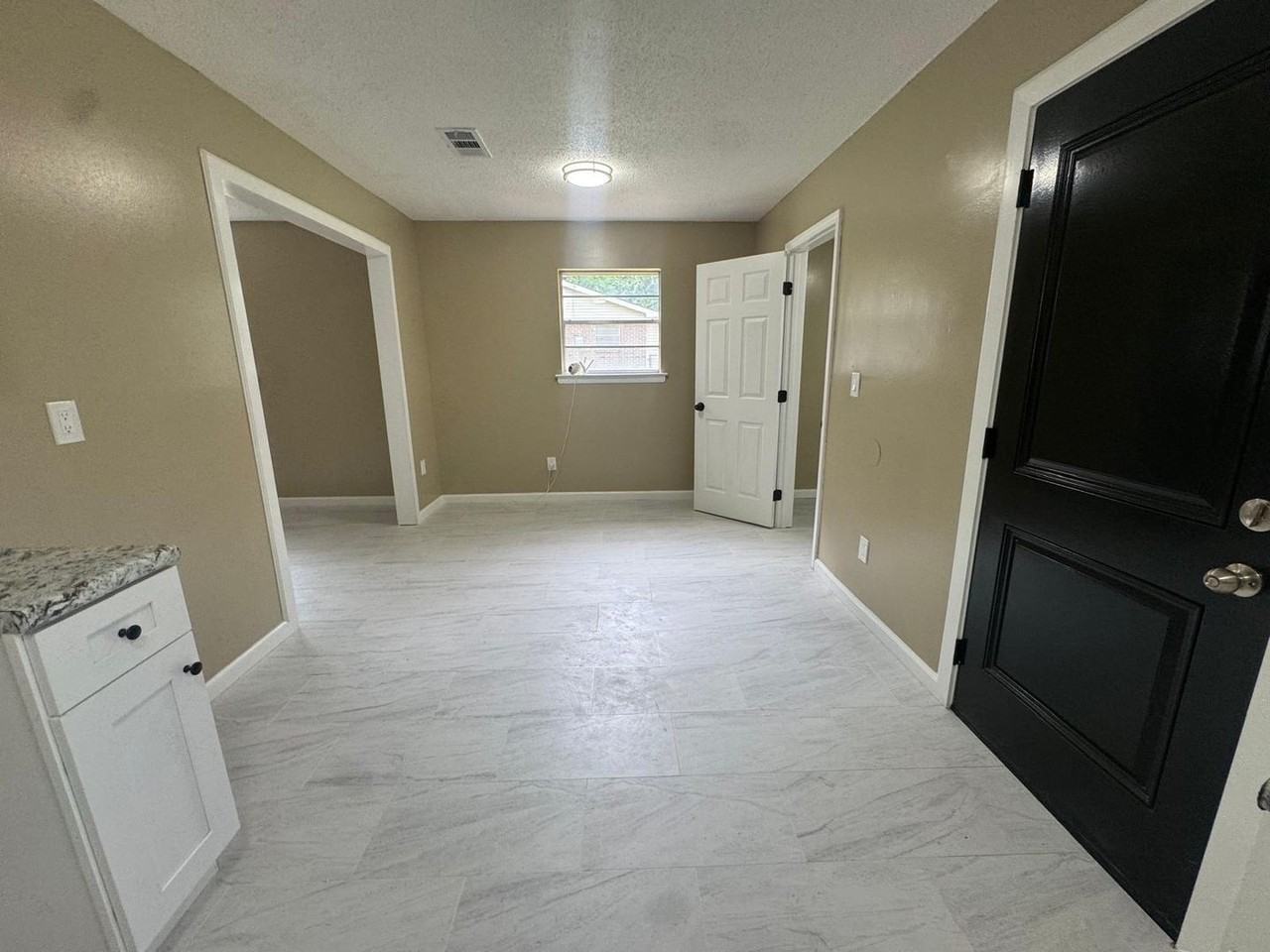 1253 Athey Rd - Photo 4 of 9