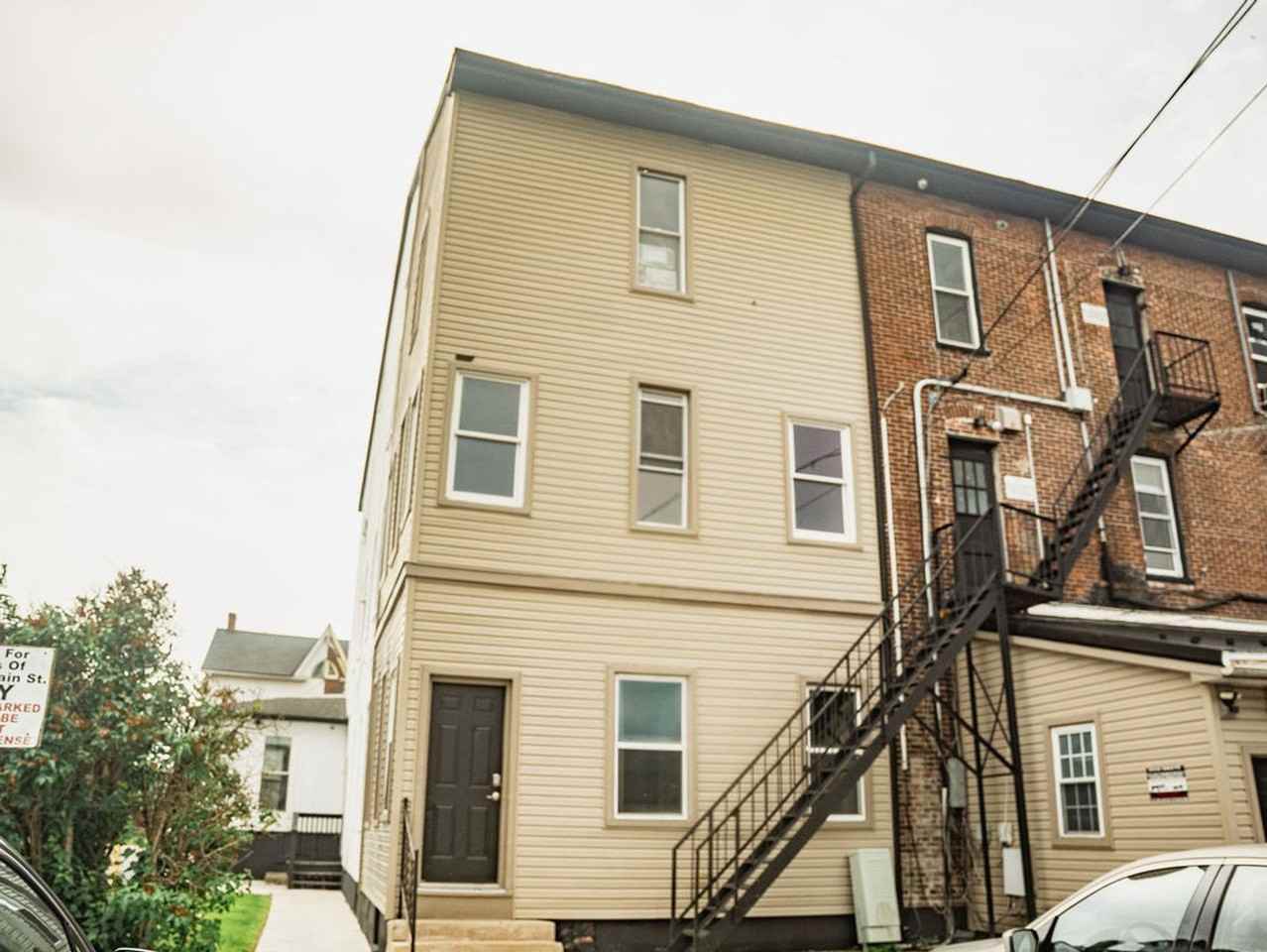 23 E Main St - Photo 3 of 30