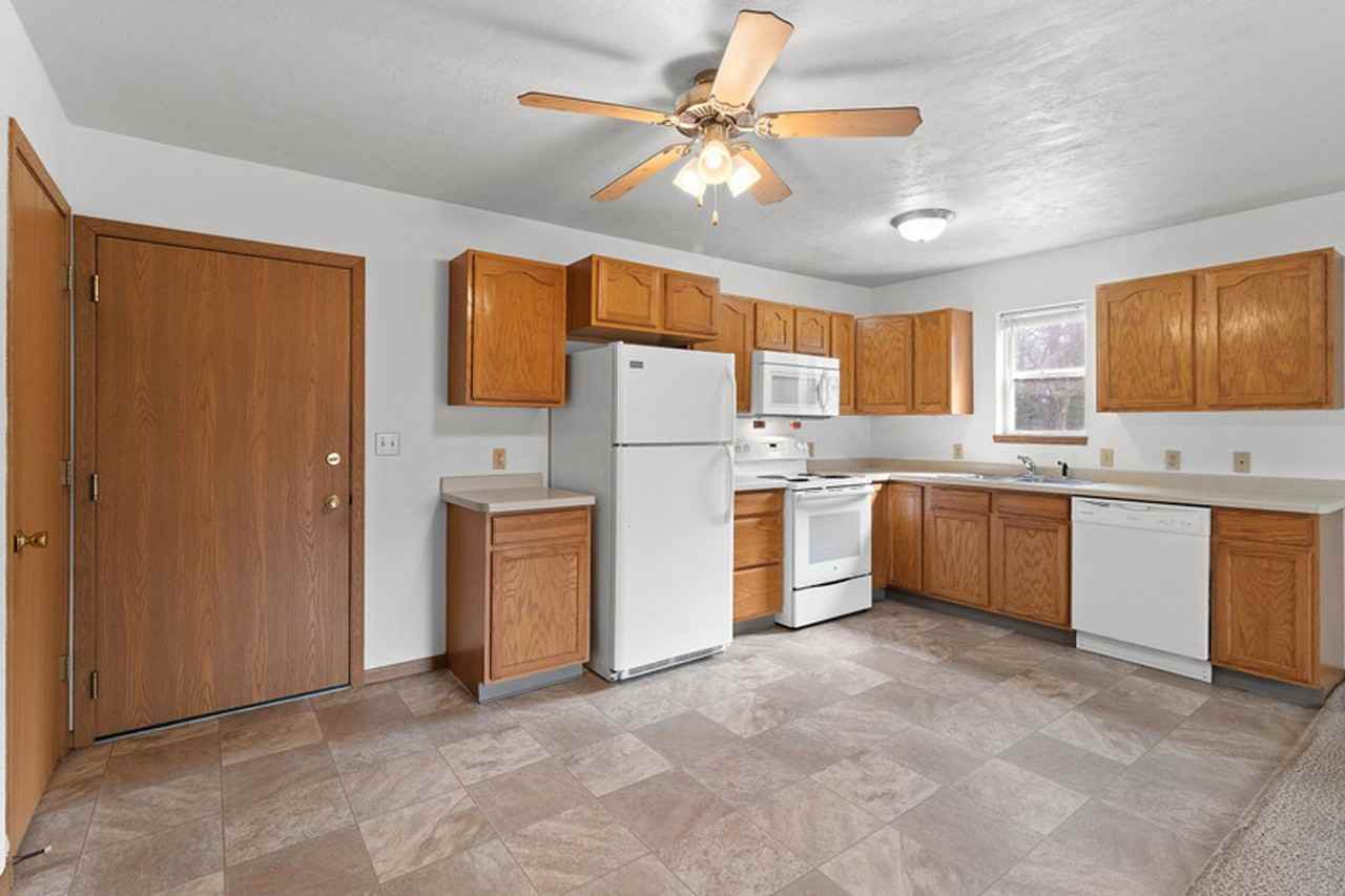 215 Sherman Avenue - Photo 3 of 50