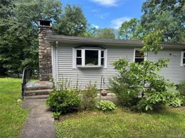 featured image of 55 S Hill Rd