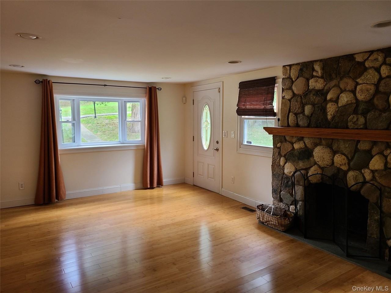 55 S Hill Rd - Photo 6 of 23