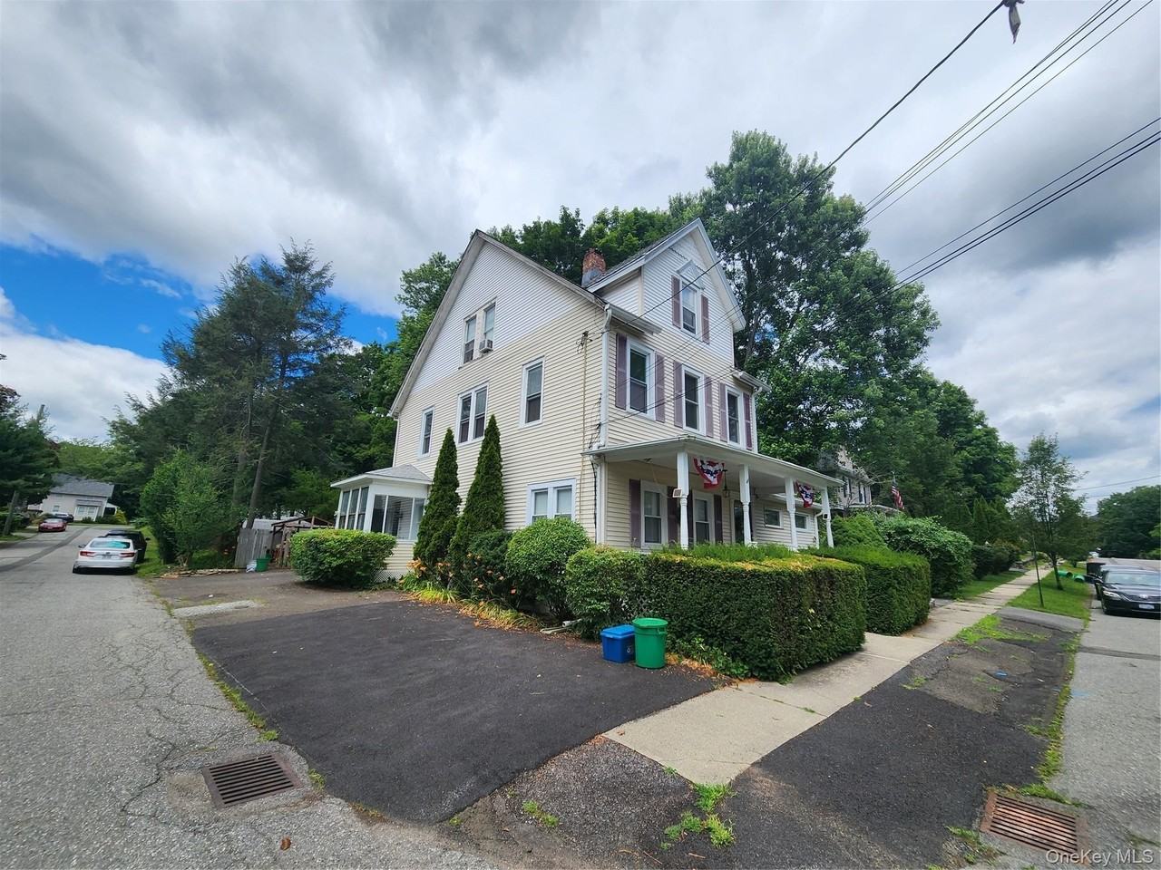 15 Lake Ave #B - Photo 2 of 26