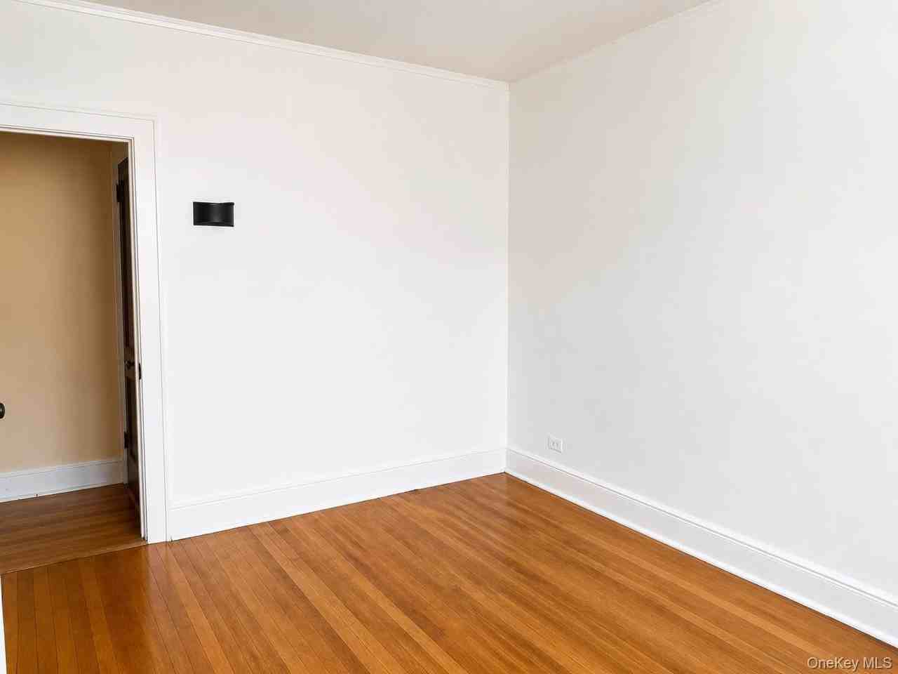 245 Main St #1 - Photo 3 of 7