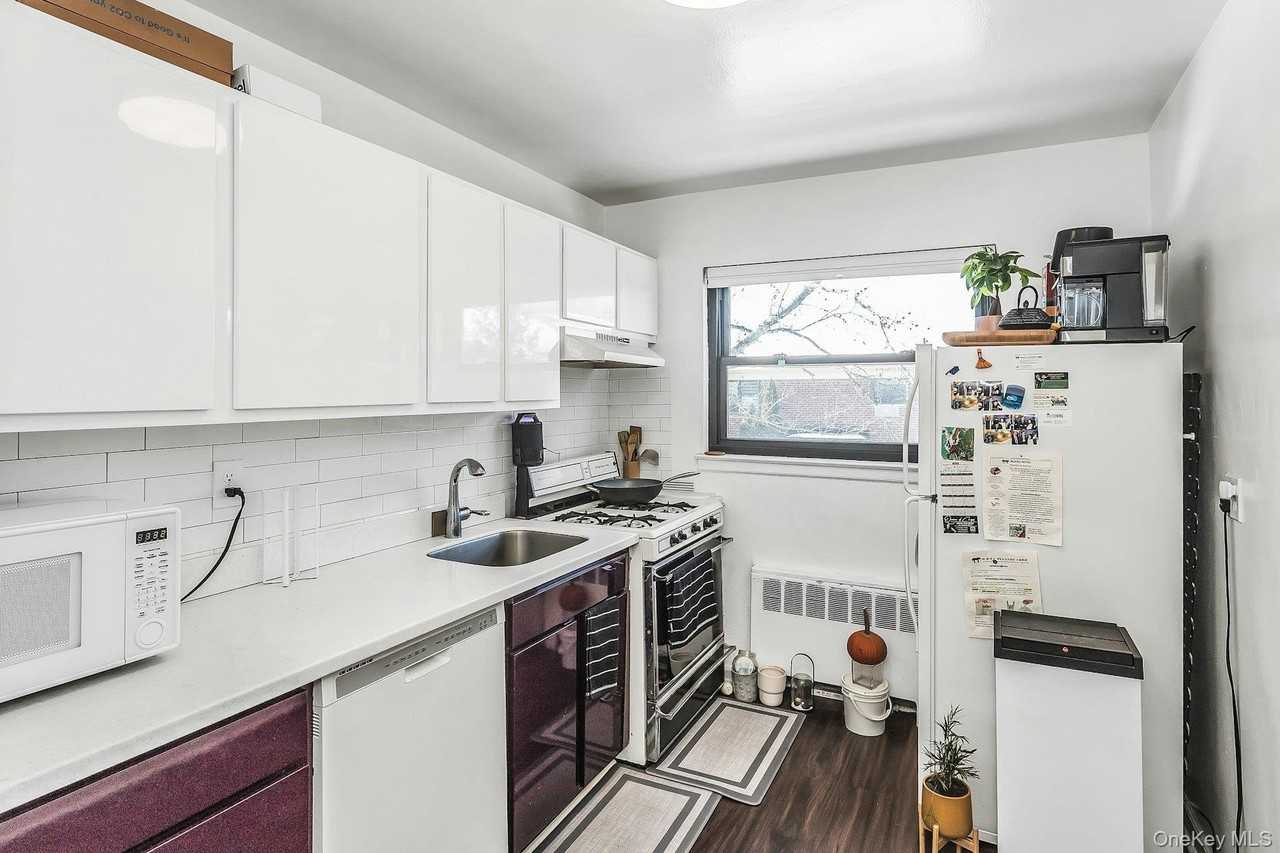 21957 74th Ave #423A2 - Photo 5 of 12