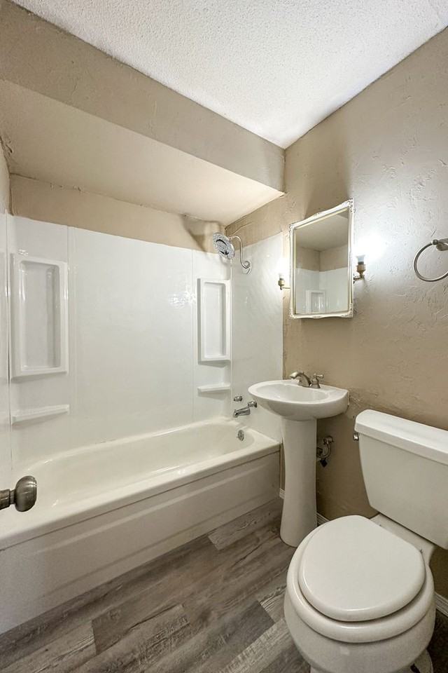 972 Nw 5th St - Photo 7 of 14