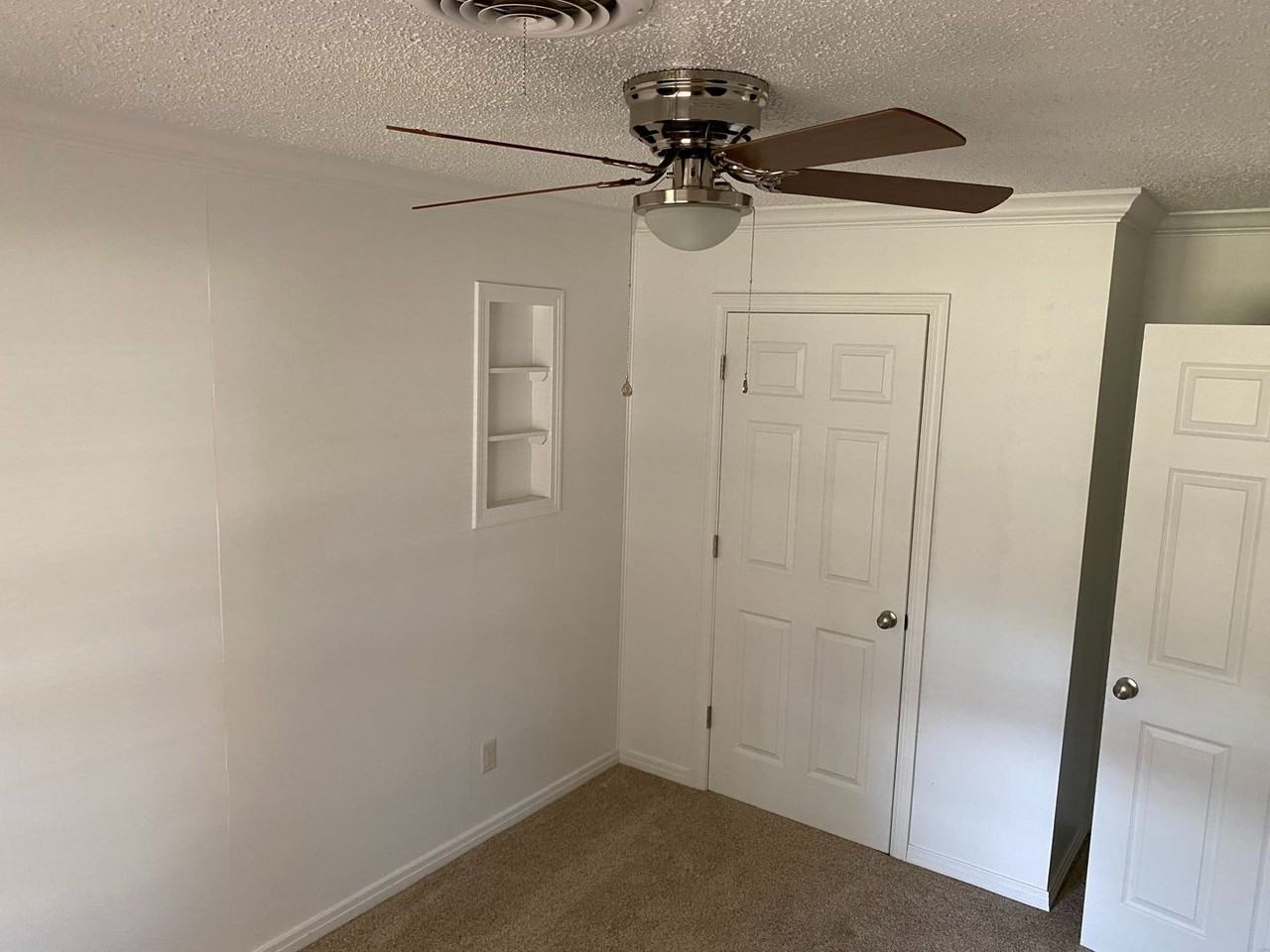 2371 Moore St - Photo 7 of 11