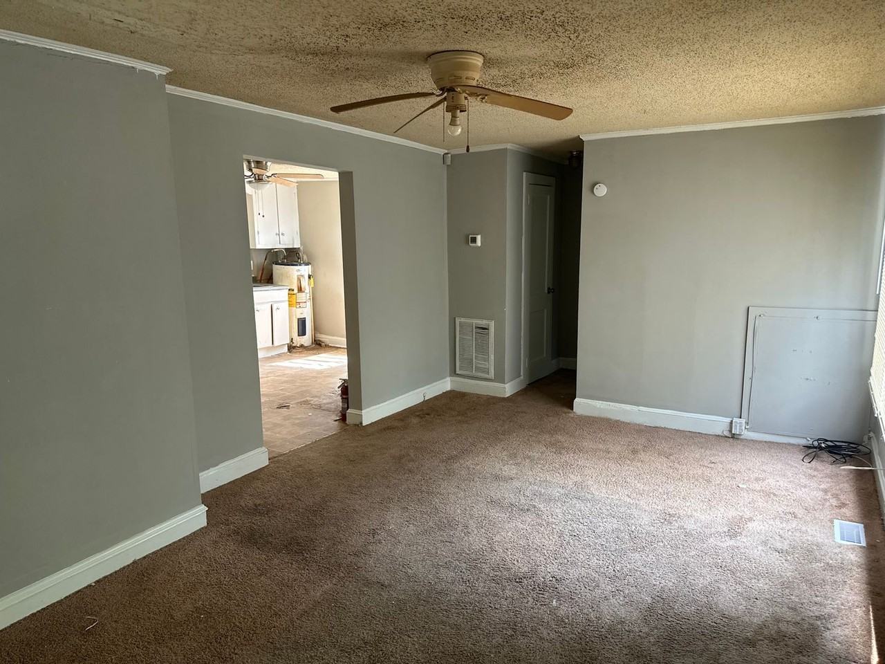 1311 Jay Ave - Photo 5 of 7