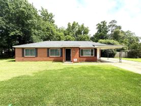 942 Parkwood Ct - Photo 1 of 1