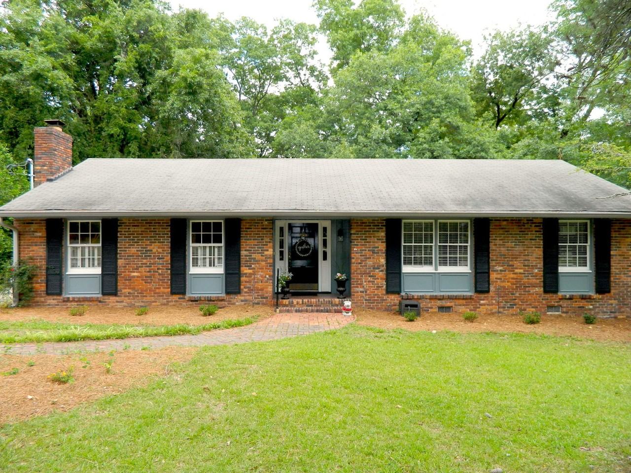 744 Mcclure Dr - Photo 2 of 40