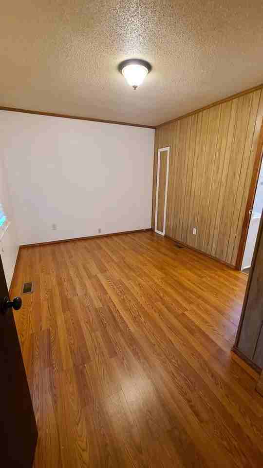 91 Boats Ln - Photo 4 of 10