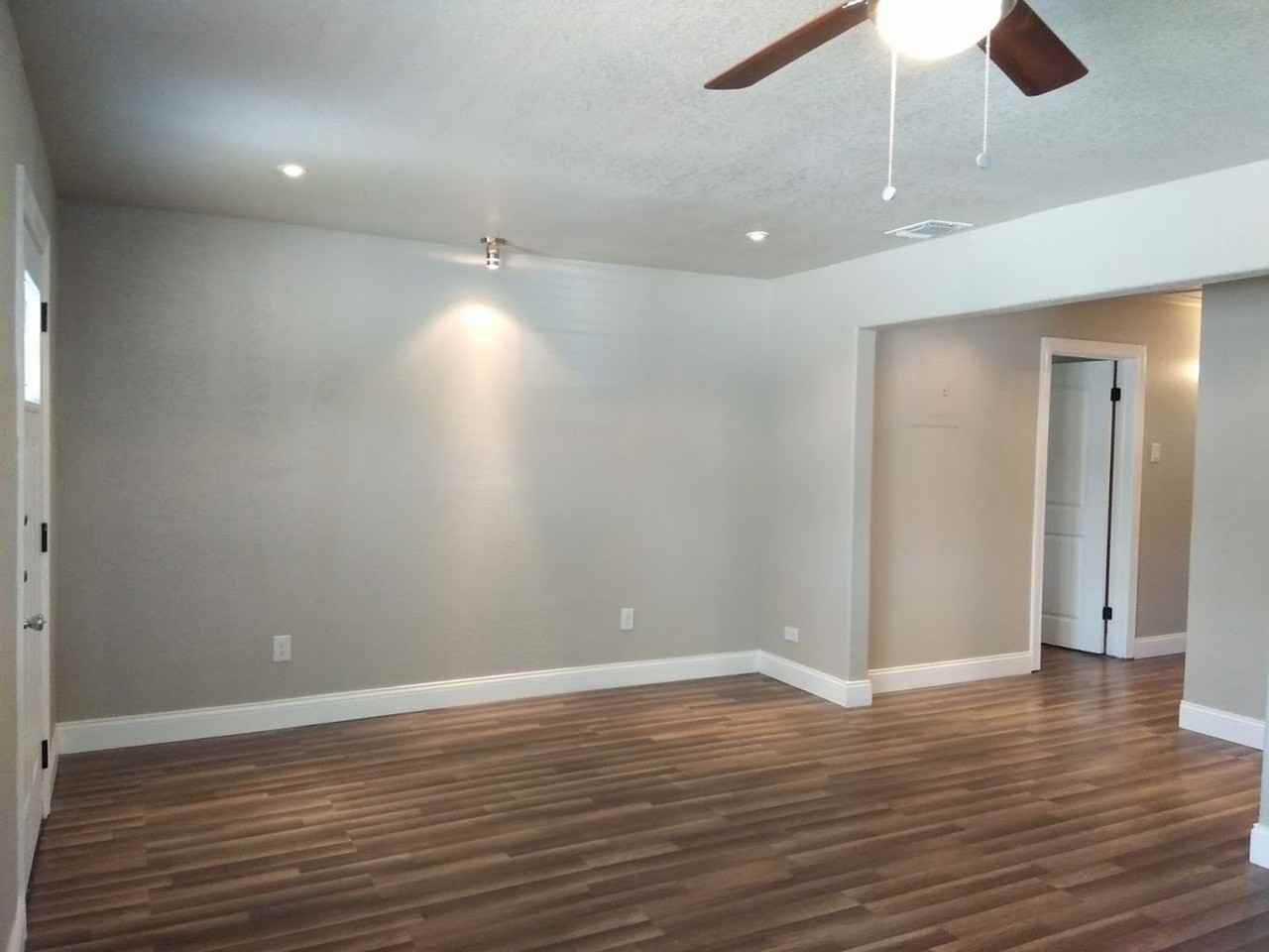 1209 Mason St - Photo 6 of 37