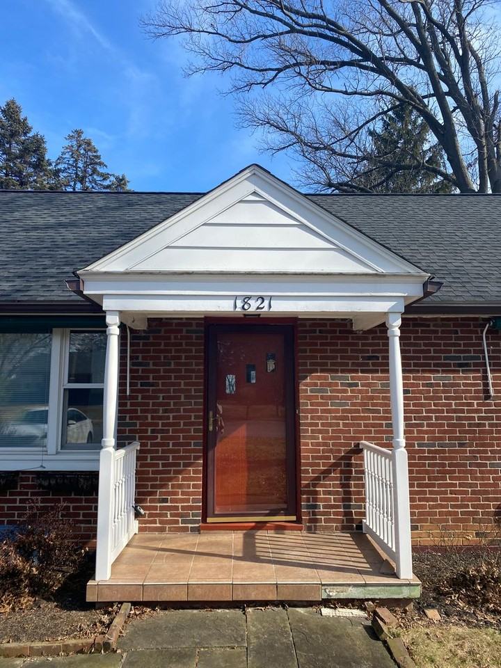 1821 1821 Anne Ave  PA 17601 - Photo 2 of 21