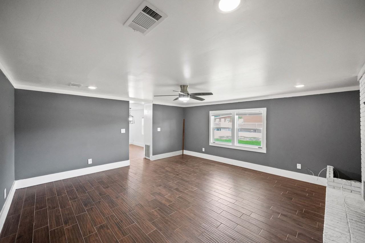 24663 Chestnut St #B - Photo 7 of 18