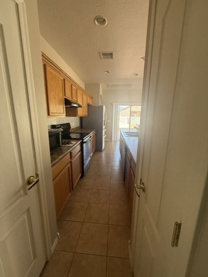 5123 E Hermosa Dr - Photo 5 of 17