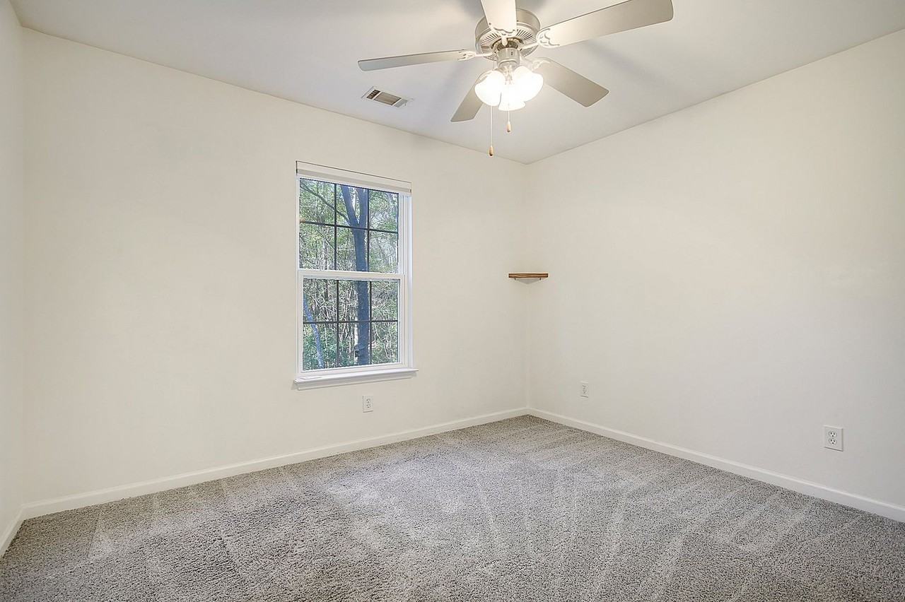 1785 1785 Hickory Knoll Way - Photo 5 of 11