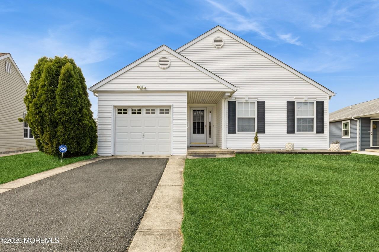 43 Stockport Dr