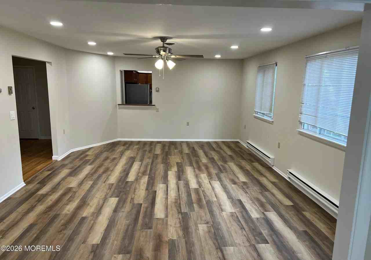 9B Portsmouth St #54B - Photo 4 of 10