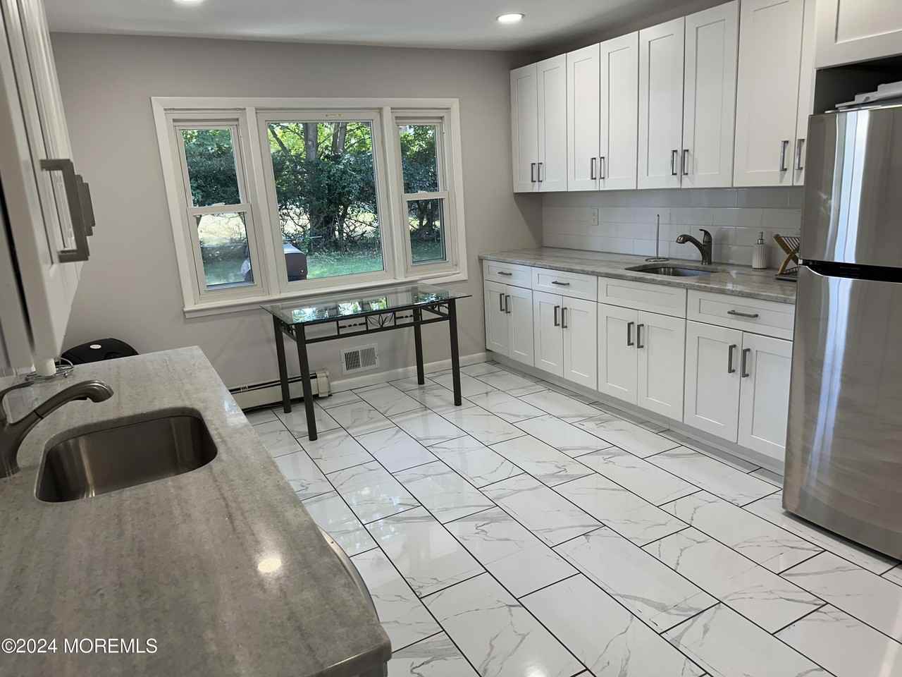 368 Highland Ave - Photo 3 of 13