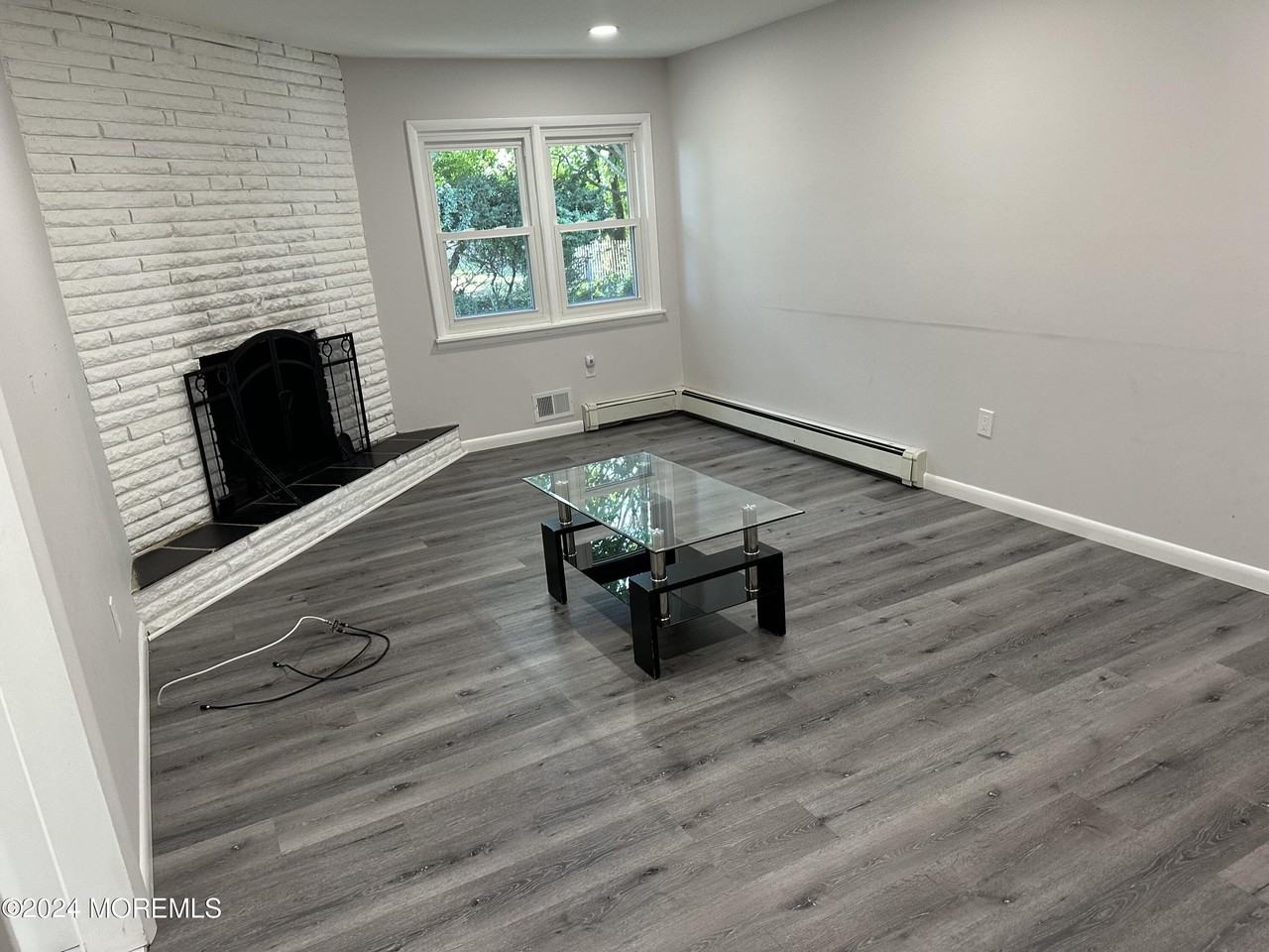 368 Highland Ave - Photo 4 of 13