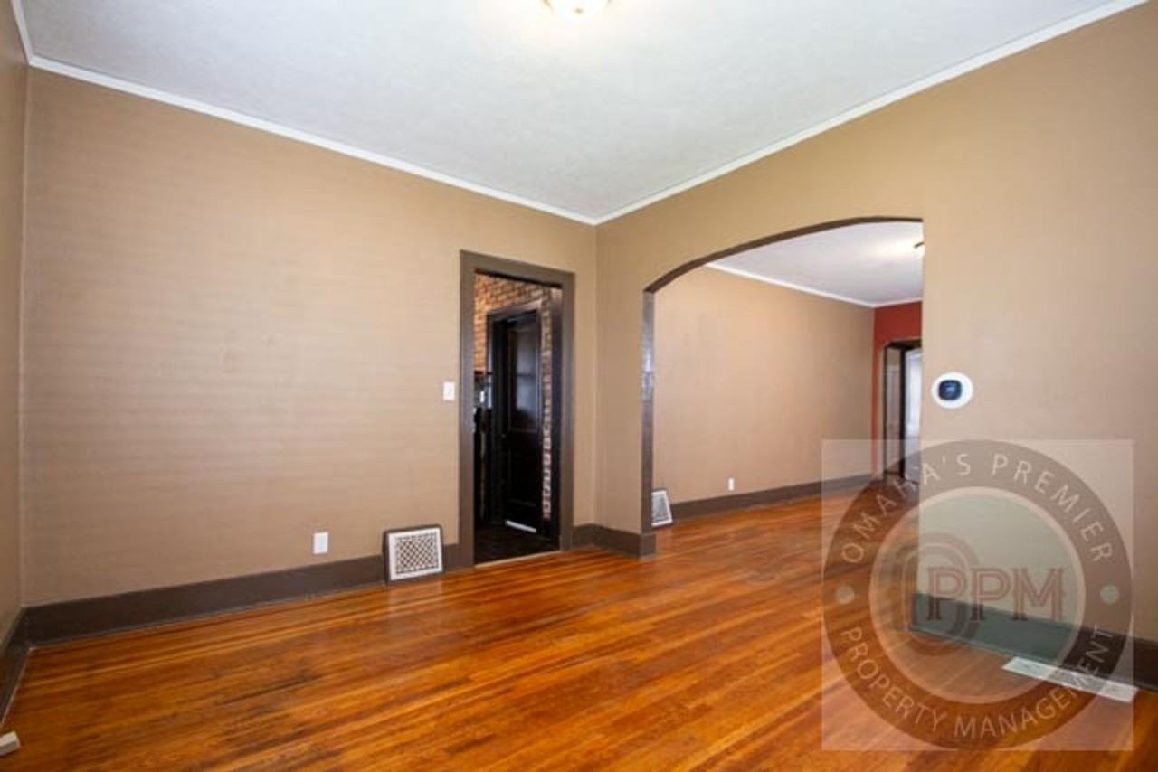 3425 N 45th St - Photo 4 of 14
