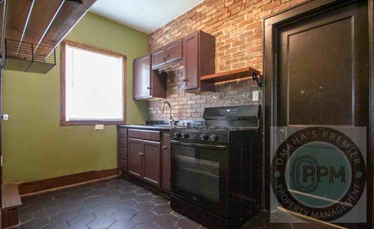 3425 N 45th St - Photo 5 of 14