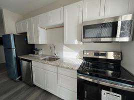 featured image of 251 Green St